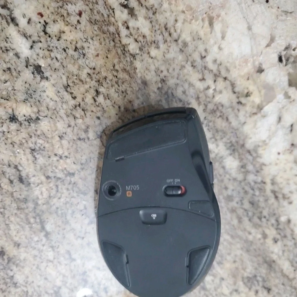 Logitech Wireless Mouse - Black